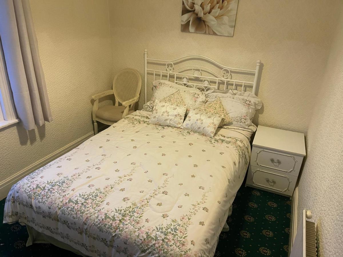 Highbury Hotel — Photos 2